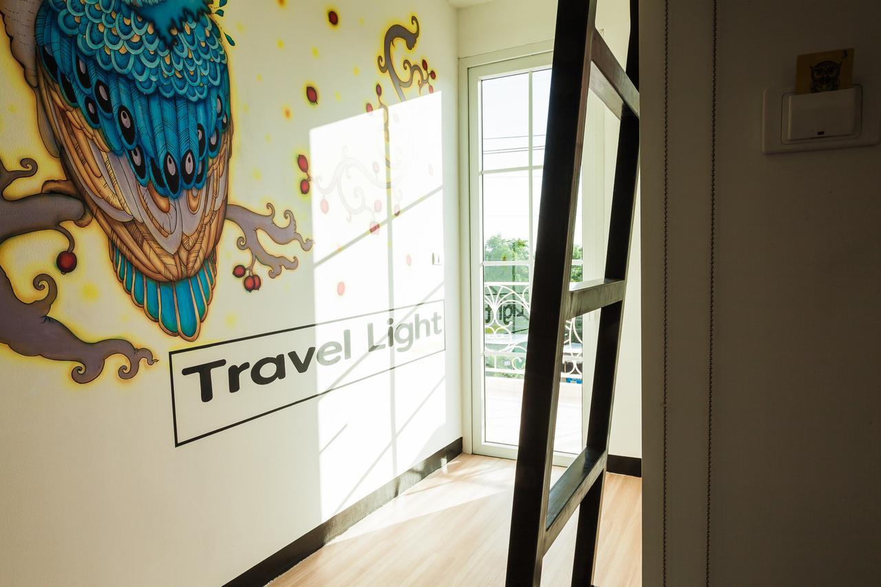 Travel Light Hostel Pattaya Exterior foto